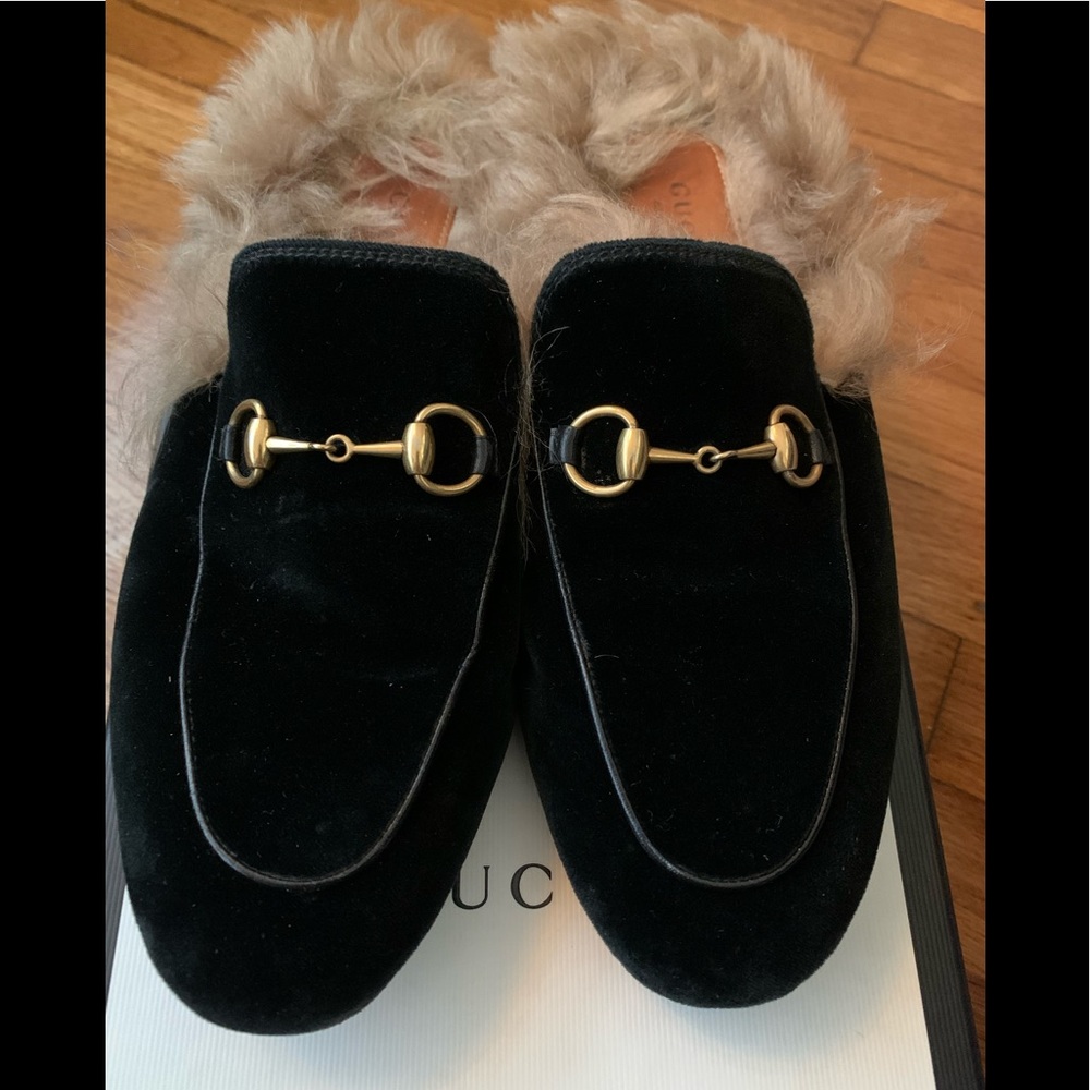 Gucci slides with fur